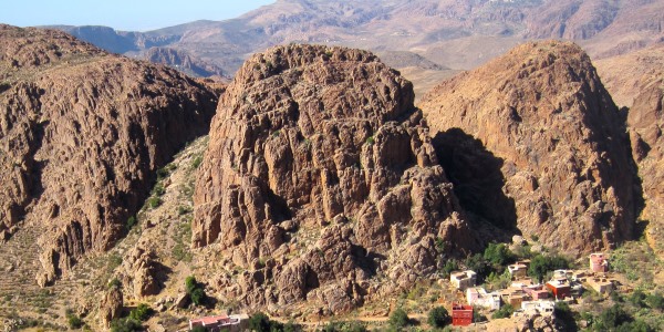 Ksar rock trad climbing Morocco